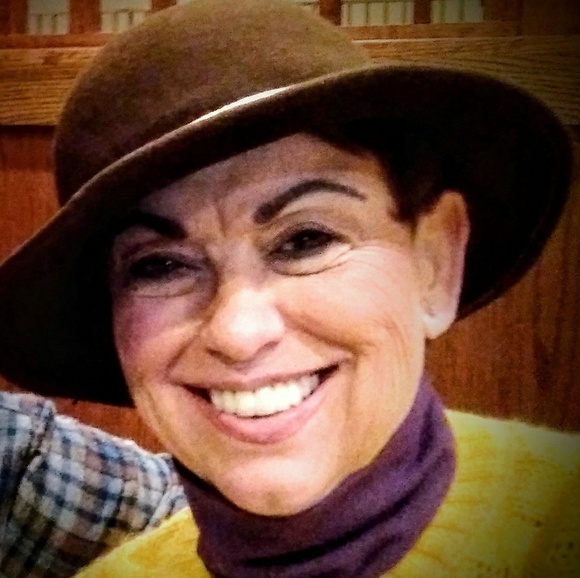 Meet your Posher, Linda - Picture 1 of 1